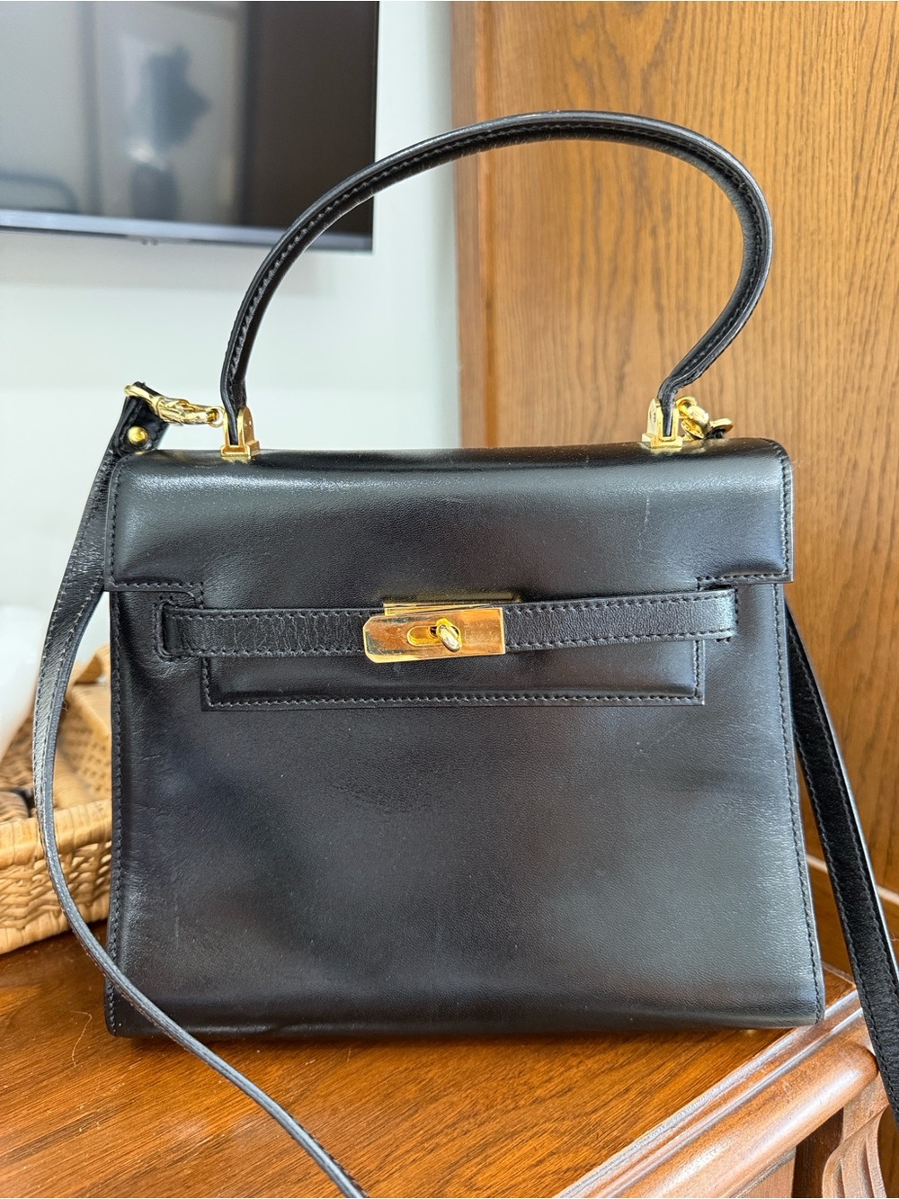 Rare Bally Kelly style bag in excellent condition